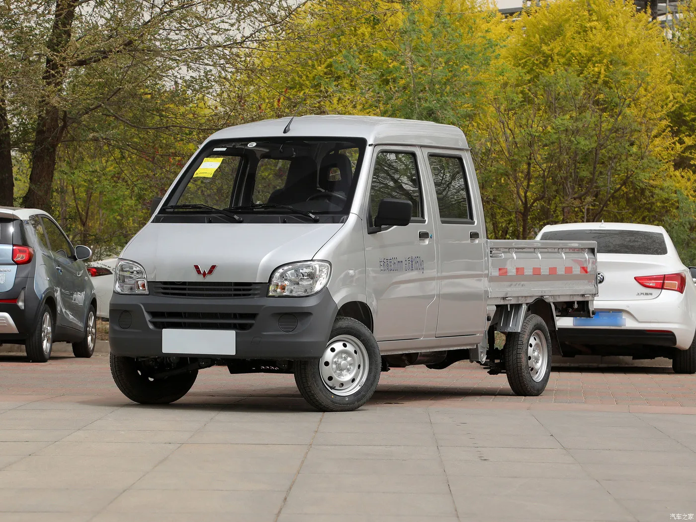 Wuling Rongguang Truck 2023 1.5L Double-row LAR lengthened type