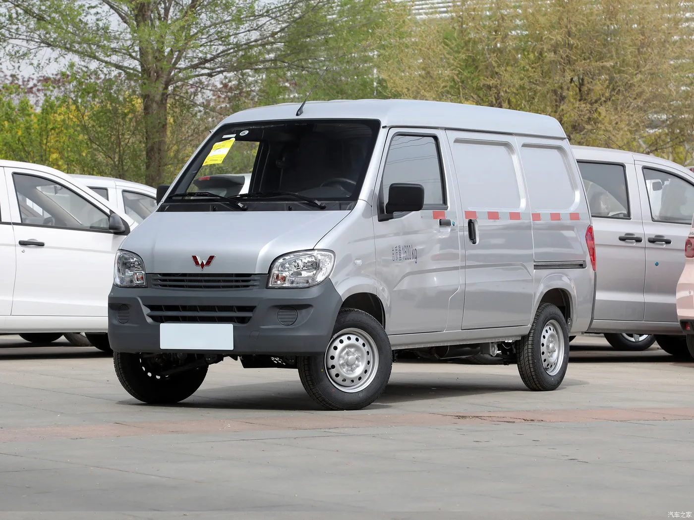 Wuling Zhiguang Truck 2023 1.5L double-row LAR